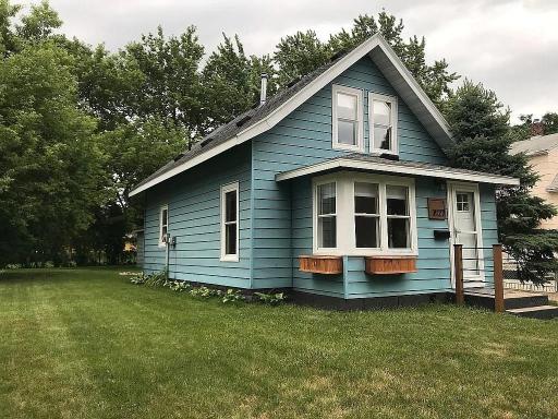 Photo for 1027 Becker Avenue SE, Willmar, MN 56201 - listing #7154692 1027 Becker Avenue SE, Willmar, MN 56201