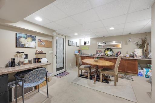 1718 Vincent Avenue N, Minneapolis, MN 55411