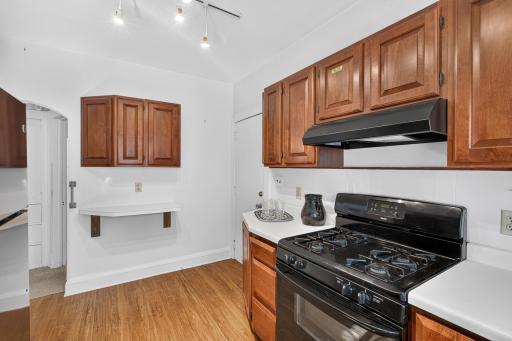 1718 Vincent Avenue N, Minneapolis, MN 55411