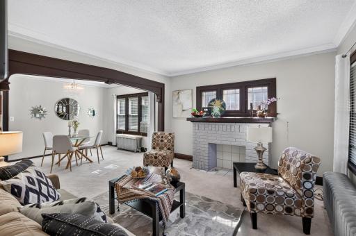1718 Vincent Avenue N, Minneapolis, MN 55411