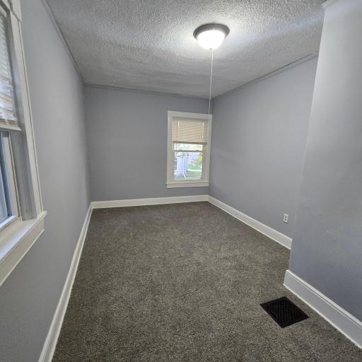 2102 Lyndale Avenue N, Minneapolis, MN 55411