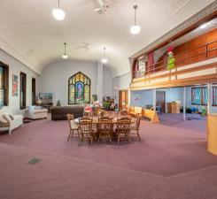 405 S Broadway LR 5.jpg
