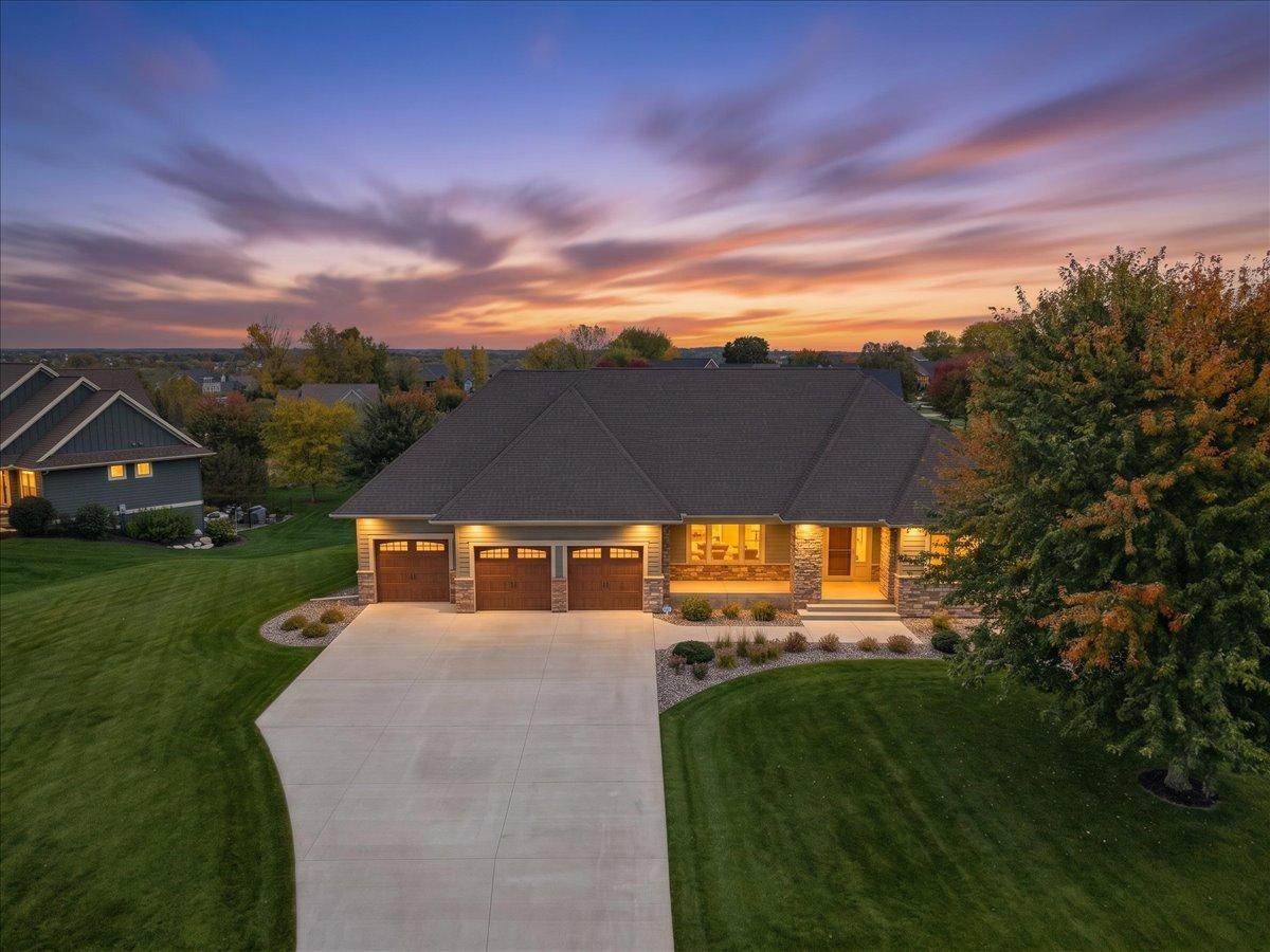 Pull into your over-sized 3 car garage when returning home.