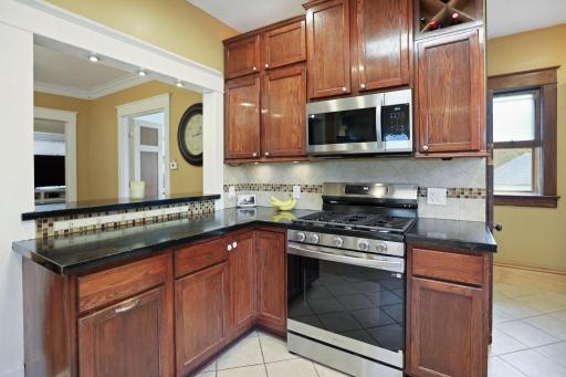 805 1st Street SW, Faribault, MN 55021