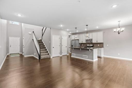 11486 81st Place N, Maple Grove, MN 55369