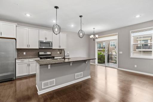 11486 81st Place N, Maple Grove, MN 55369