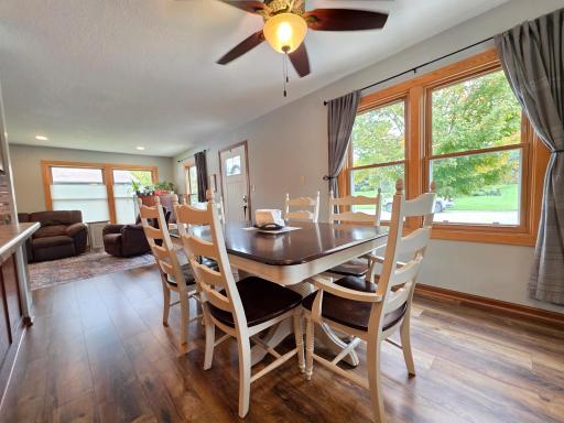 330 9th Street NW, Plainview, MN 55964