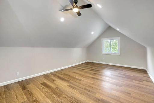 3841 29th ave s - Web Quality - 014 - 14 Primary Bedroom.jpg