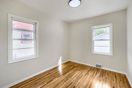 3841 29th ave s - Web Quality - 022 - 22 Bedroom.jpg