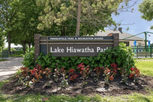 Lake Hiawatha is only 6 blocks away
