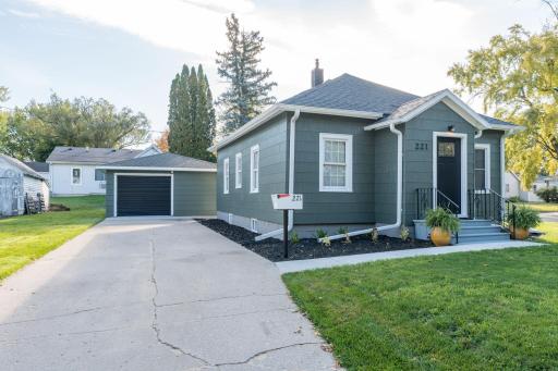 221 Bryan Avenue, Owatonna, MN 55060