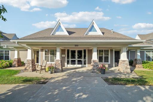 100 Clydesdale Trail, 128, Medina, MN 55340