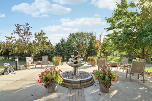 100 Clydesdale Trail, 128, Medina, MN 55340