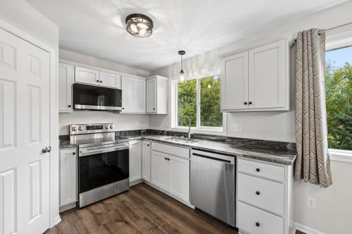 6984 91st Street NE, Monticello, MN 55362