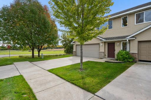 6984 91st Street NE, Monticello, MN 55362