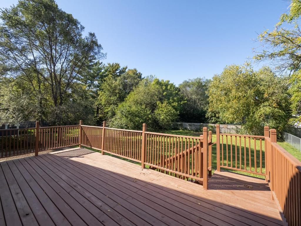 008-026-Deck-1024x768.jpg