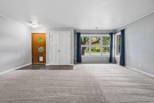 718 E River Street, Monticello, MN 55362