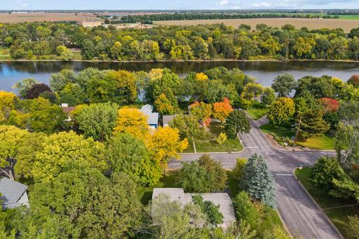 718 E River Street, Monticello, MN 55362