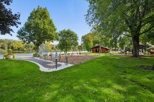 718 E River Street, Monticello, MN 55362