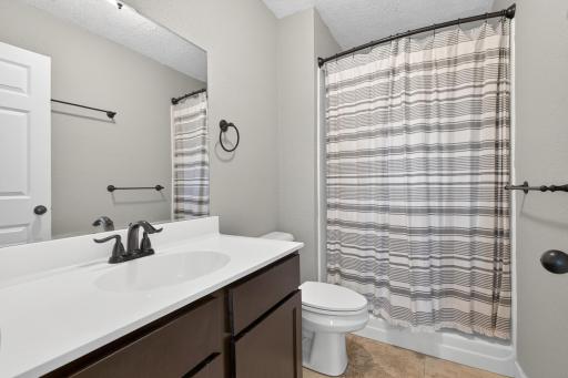 4189 Pleasant Street SE, Prior Lake, MN 55372