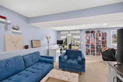 4189 Pleasant Street SE, Prior Lake, MN 55372