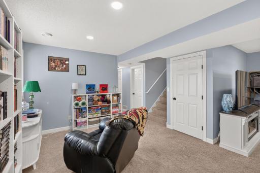 4189 Pleasant Street SE, Prior Lake, MN 55372