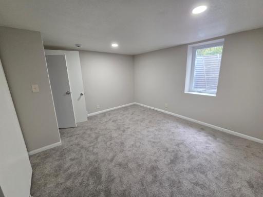 5201 W 84th Street, Bloomington, MN 55437