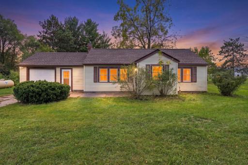 205 W South Ave, Chippewa Falls, WI 841.jpg