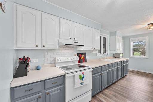 205 W South Ave, Chippewa Falls, WI 859.jpg