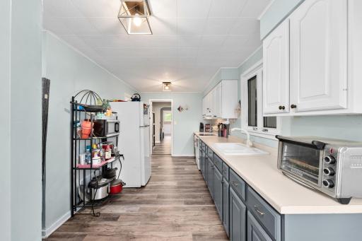 205 W South Ave, Chippewa Falls, WI 861.jpg