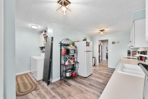 205 W South Ave, Chippewa Falls, WI 862.jpg