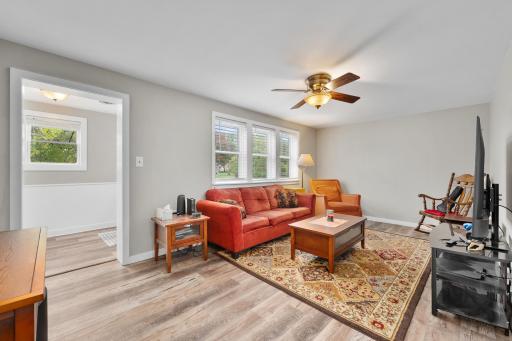 205 W South Ave, Chippewa Falls, WI 848.jpg