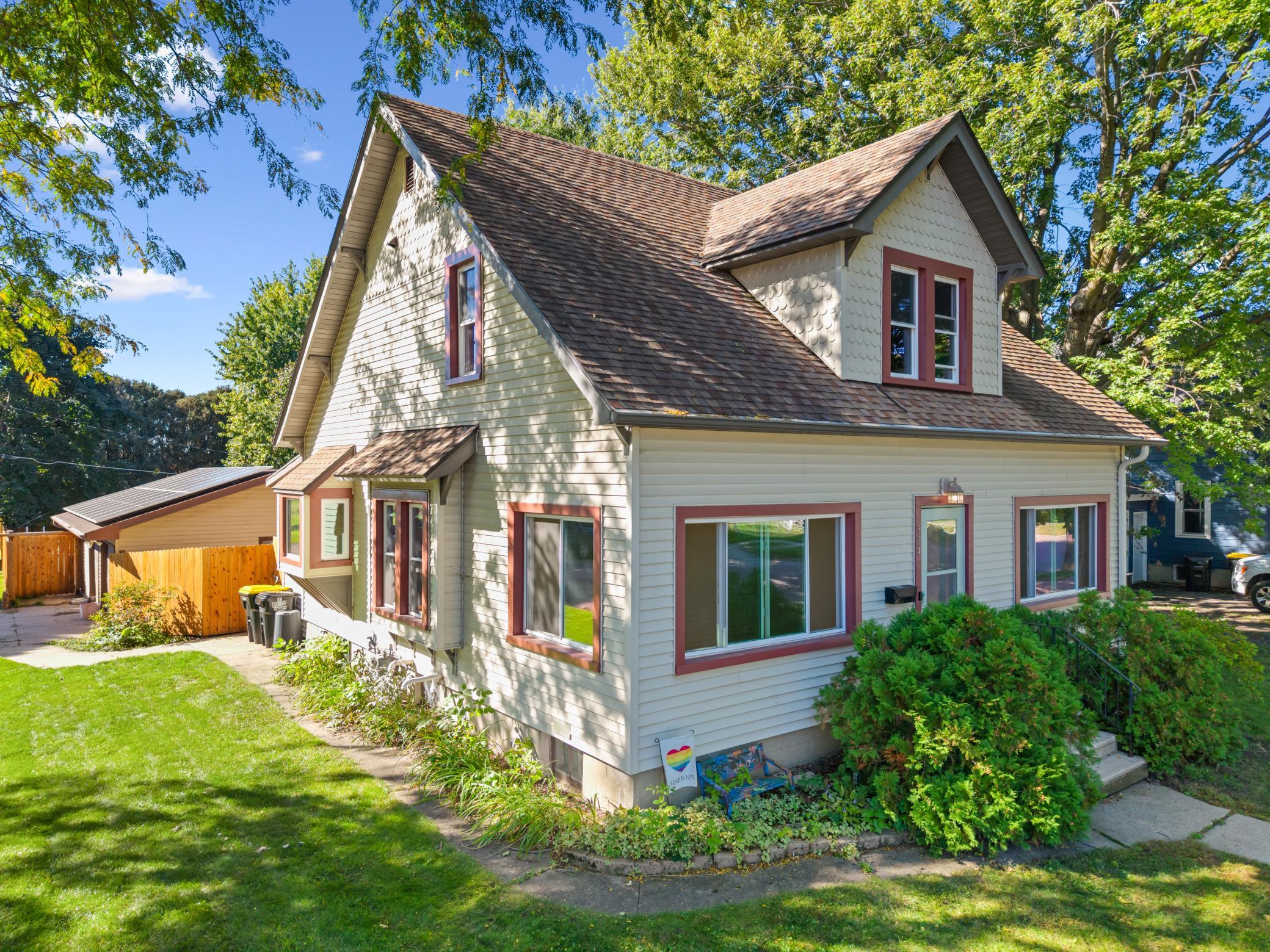 524 S Marshall St Caledonia MN (29).jpg