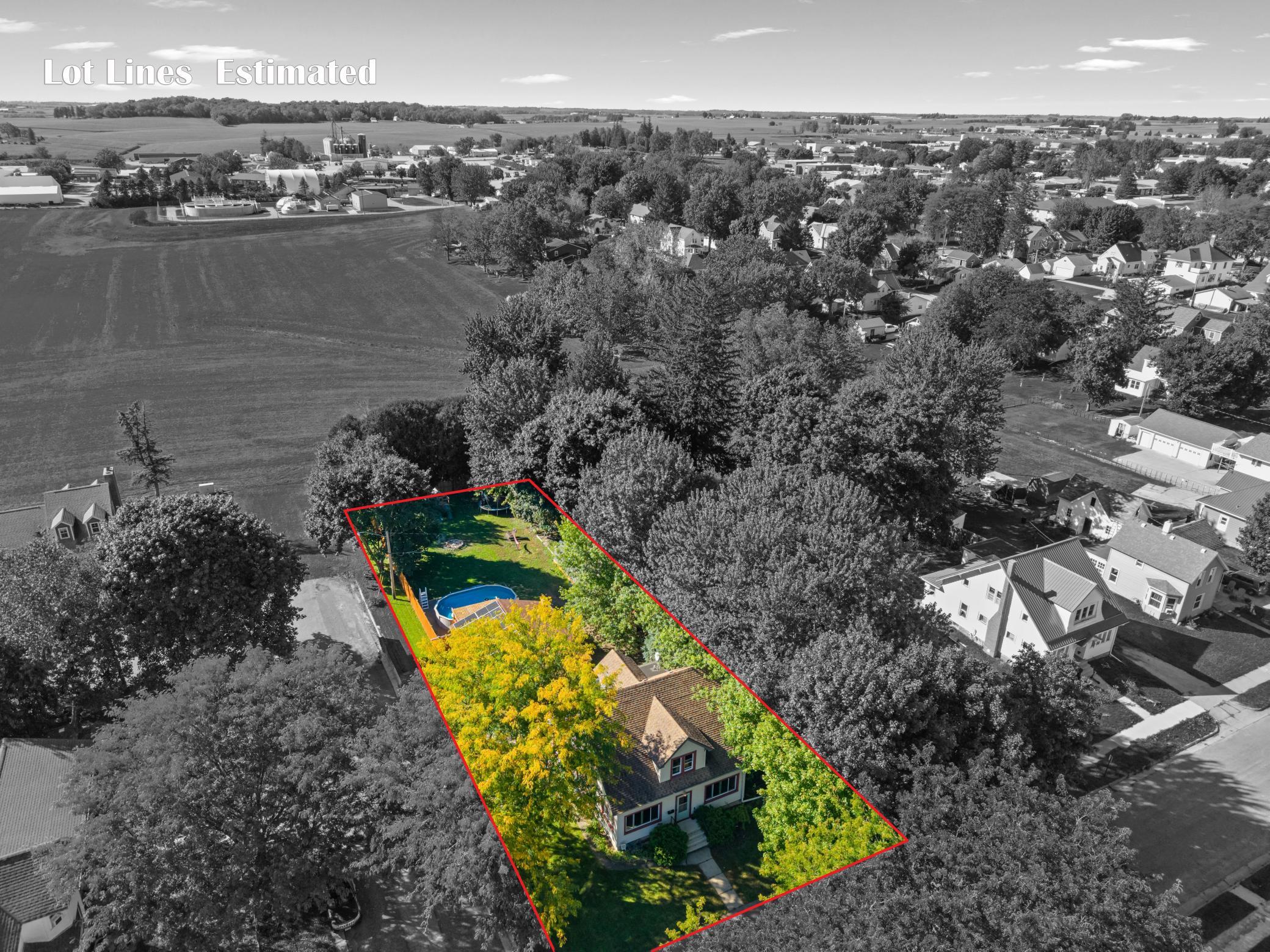 524 S Marshall St Caledonia MN (26).jpg