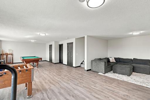 4139 Eaton Circle NE, Monticello, MN 55362
