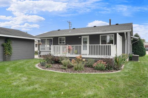 303 15th Avenue SW, Austin, MN 55912