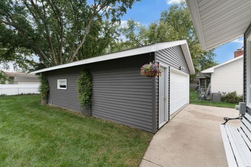 303 15th Avenue SW, Austin, MN 55912