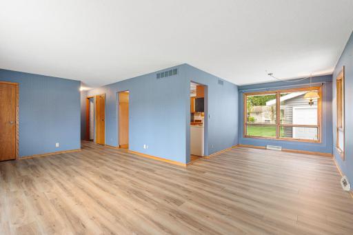 303 15th Avenue SW, Austin, MN 55912