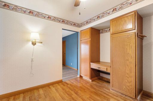303 15th Avenue SW, Austin, MN 55912