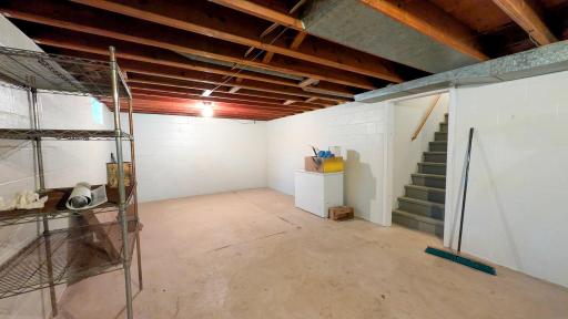 301 Washington Avenue, Alden, MN 56009