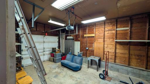301 Washington Avenue, Alden, MN 56009