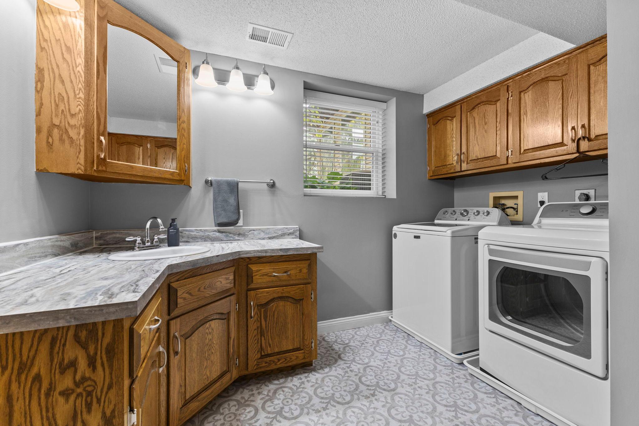 Vivid Spaces_655 Hillside Rd_035.jpg