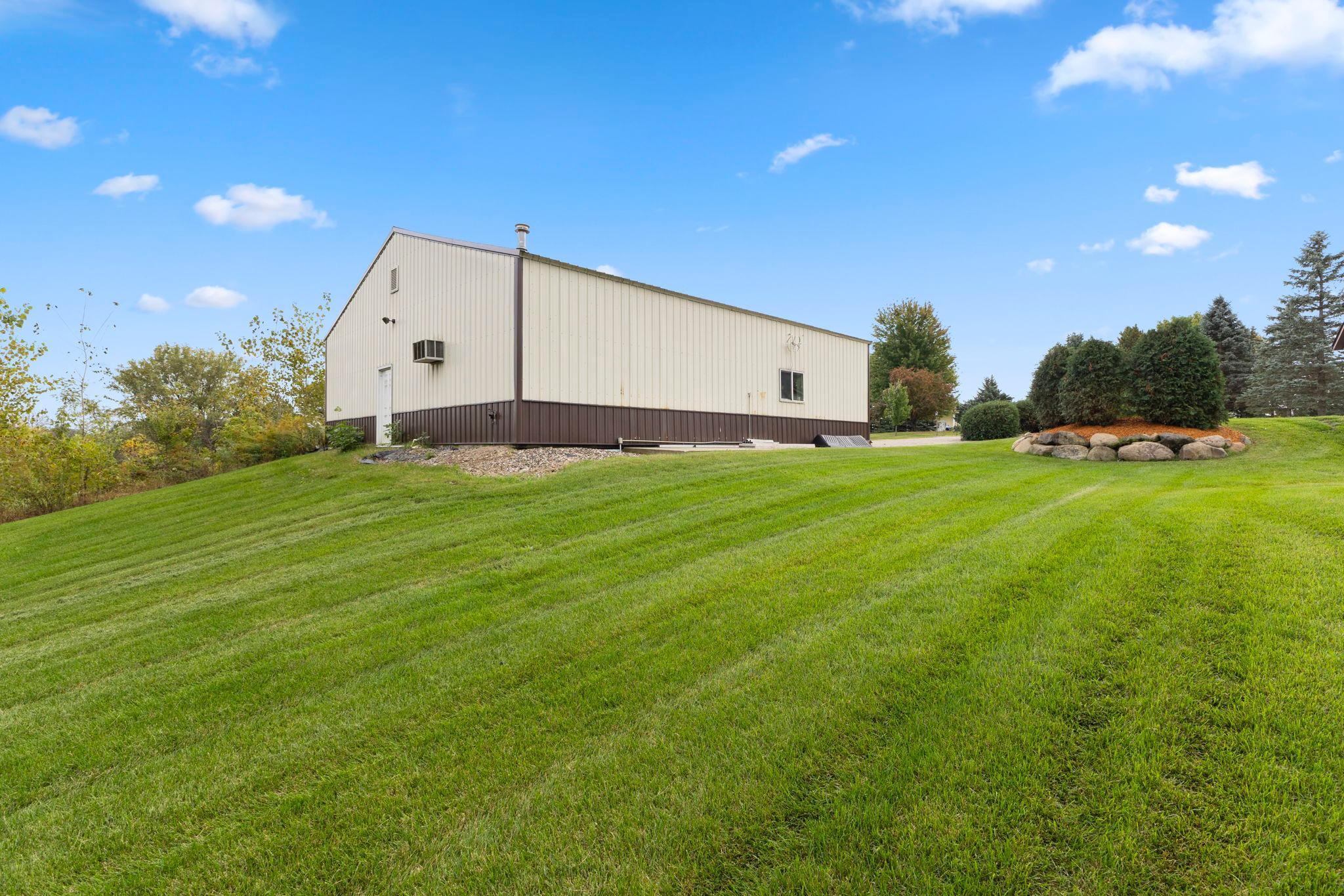 Vivid Spaces_655 Hillside Rd_056.jpg