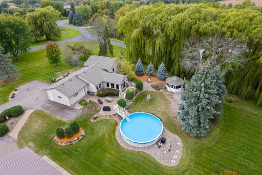 655 Hillside Road SE, New Prague, MN 56071