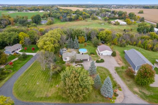 655 Hillside Road SE, New Prague, MN 56071