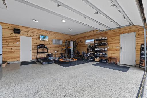 655 Hillside Road SE, New Prague, MN 56071