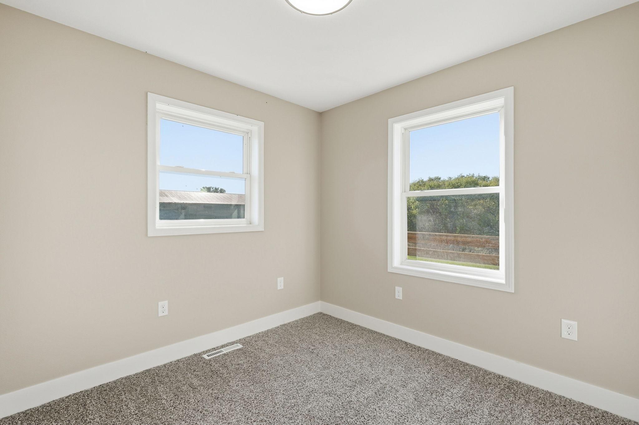 13-web-or-mls-16395_Hwy_24_Clearwater_MN_55320_024.jpg