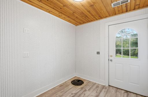 16395 State Hwy 24 NW, Clearwater, MN 55320