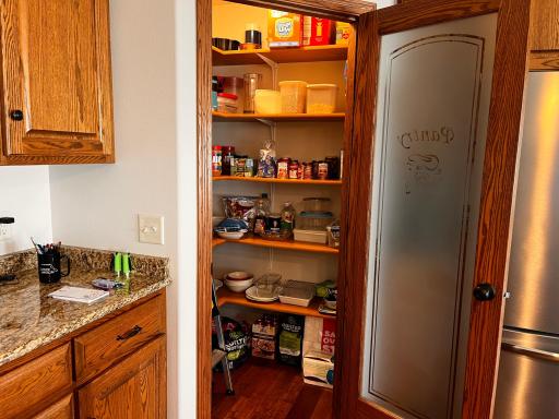 5723 Glenview Lane, Saint Cloud, MN 56303
