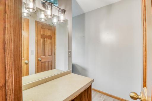 2306 26 1/2 Court S, Fargo, ND 58103